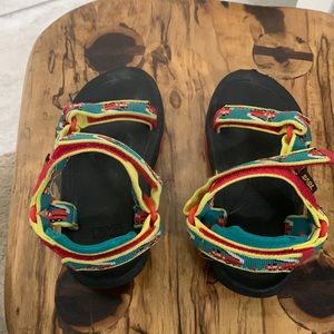 Toddlers size 8 Teva sandal. Hurricane